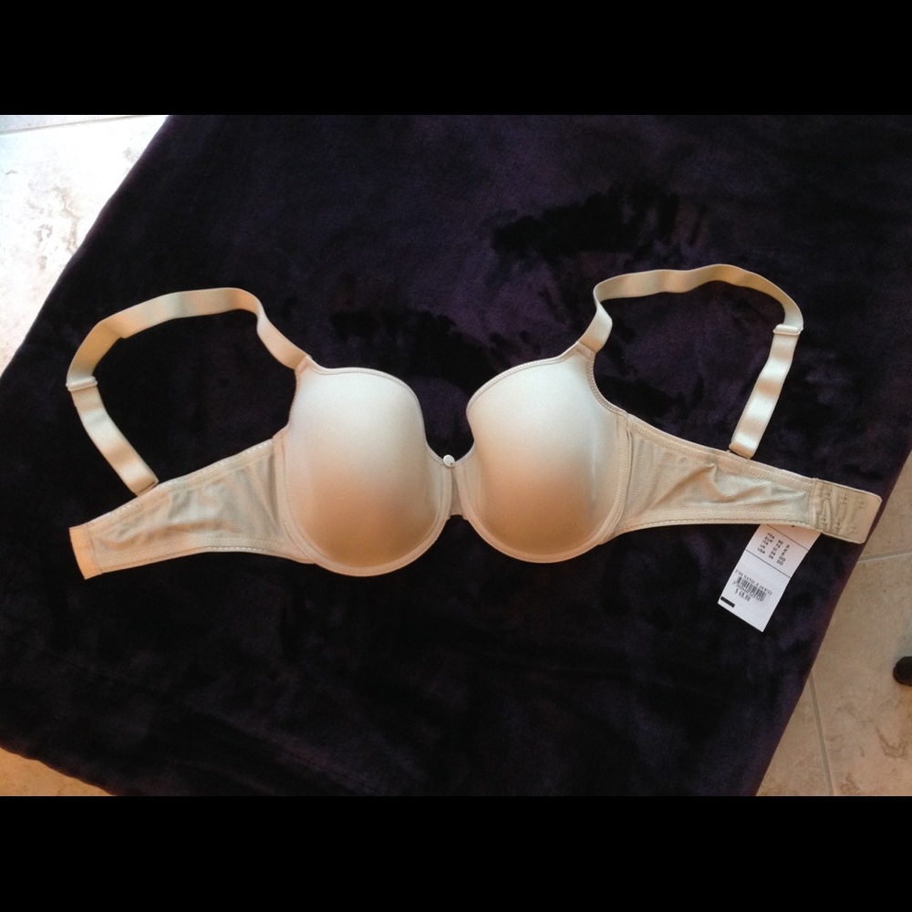 Chantelle T-shirt Bra style 2701